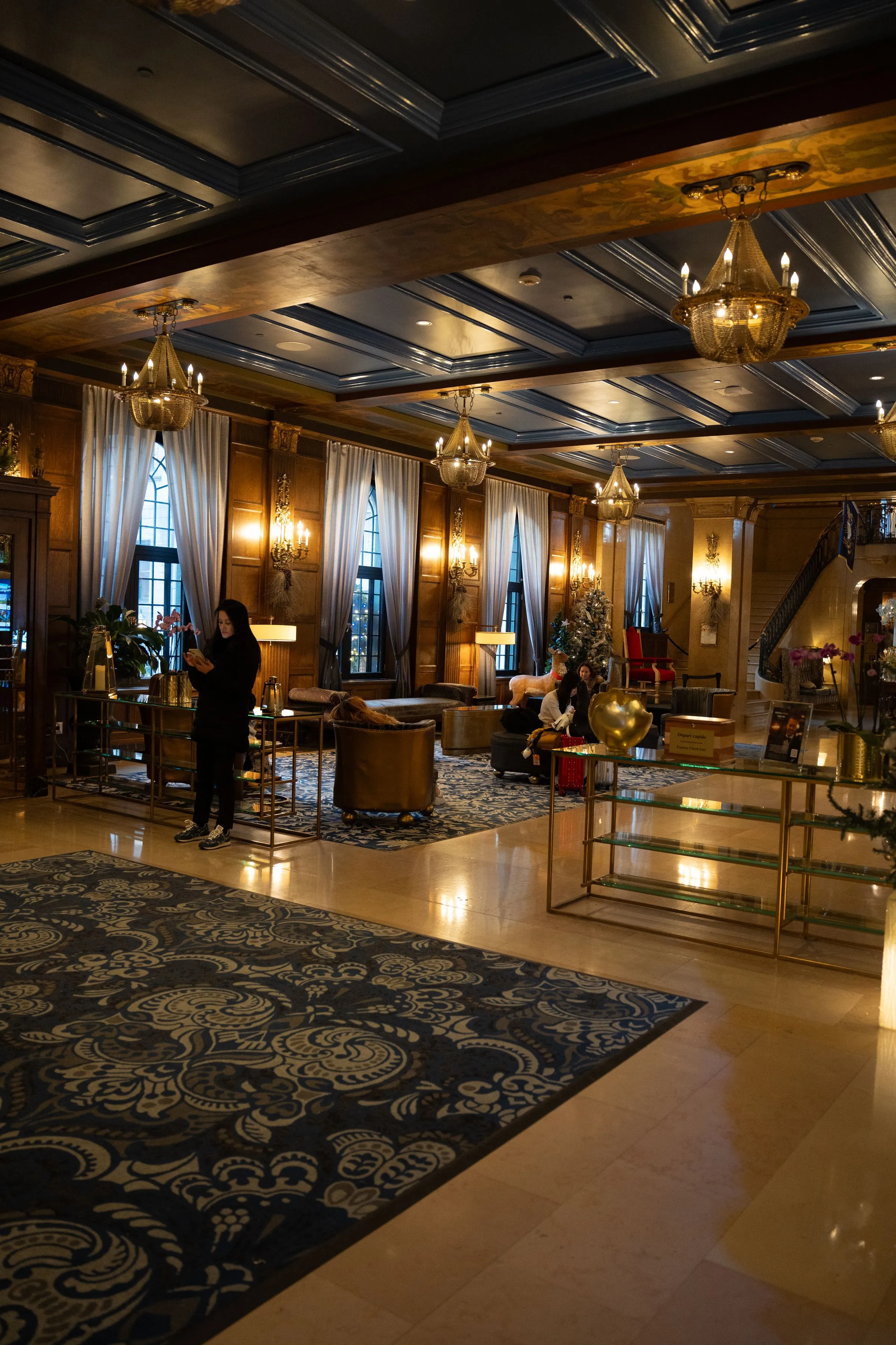 Chandeliers and seating in the upper lounge at Hotel Marana.