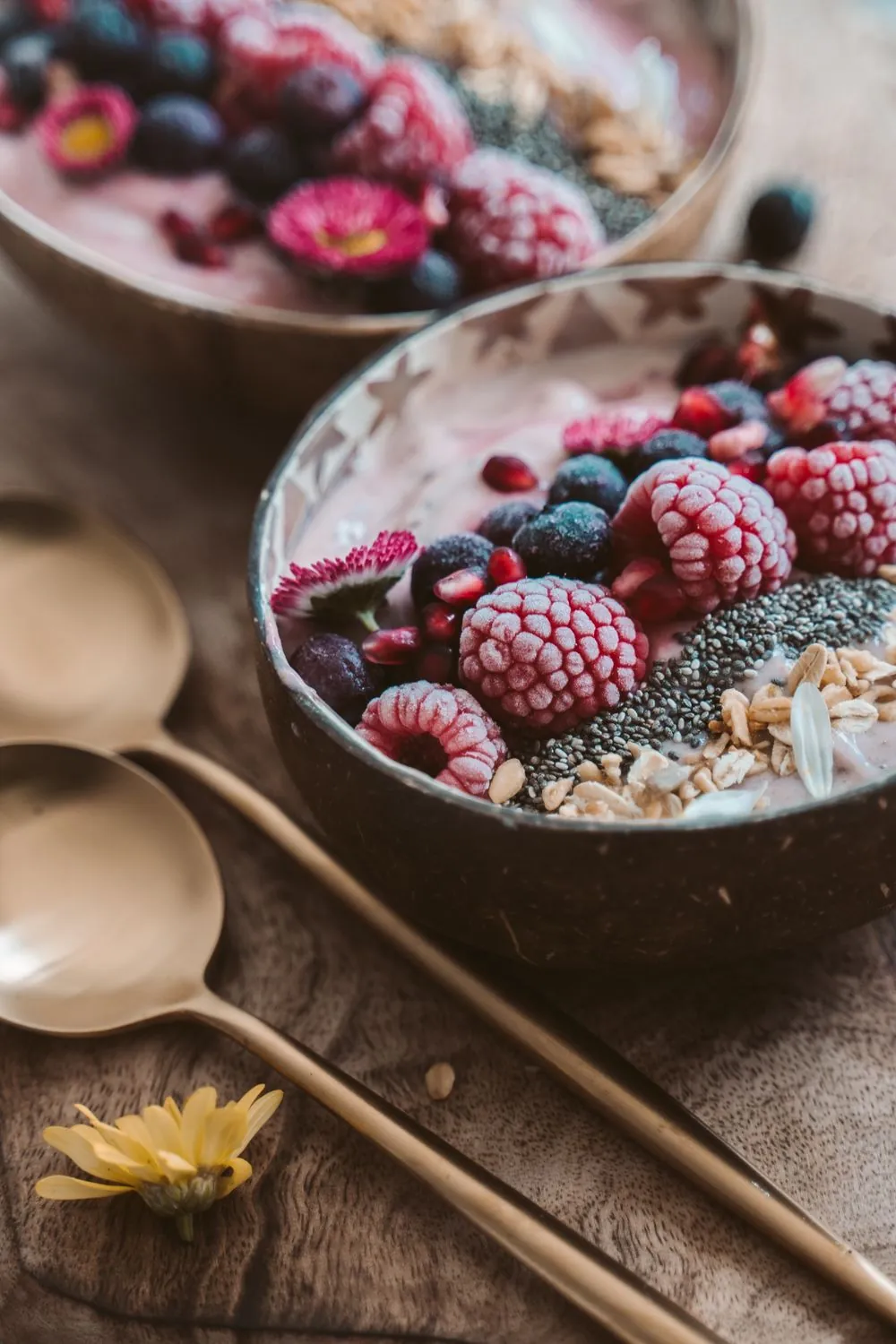 Breakfast bowls of grains, berries and seeds