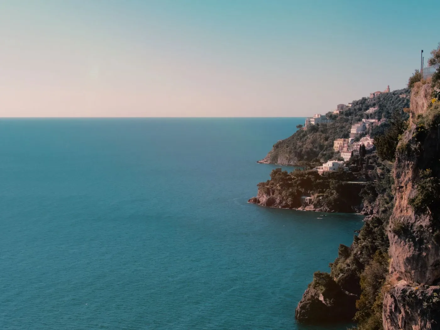 Cliffs and turquoise sea along the Amalfi Coast